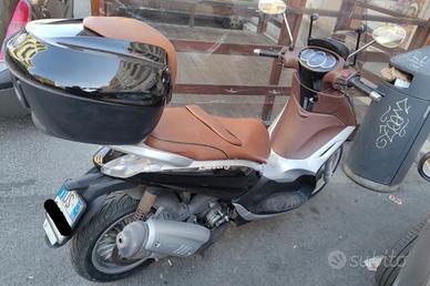 Beverly 300