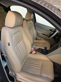 interni in pelle per Alfa 159