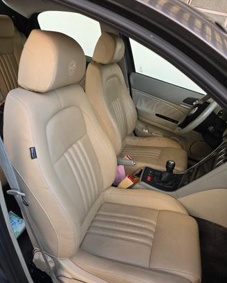 interni in pelle per Alfa 159