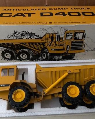 Caterpillar CAT D400 modellino scala 1:50