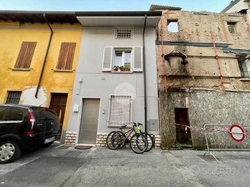 CASA INDIPENDENTE A ORZINUOVI