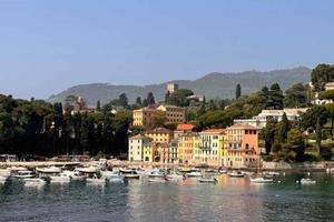 Attico / Mansarda di 200 m² con più di 5 locali a 