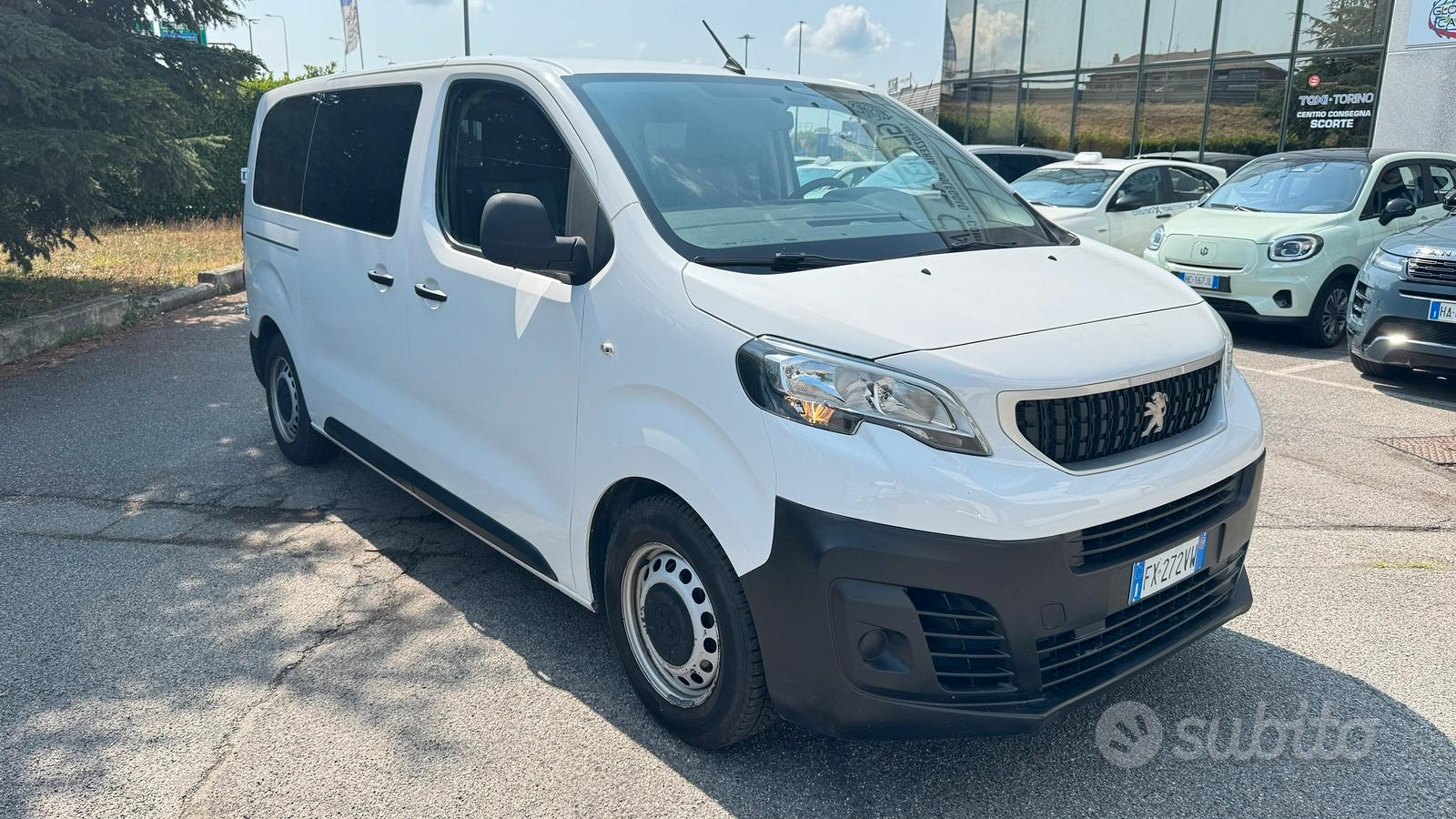 Peugeot Traveller 2019 photo 3