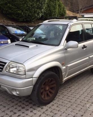 Ricambi Suzuki Grand Vitara 2004 5 porte 2000cc TD