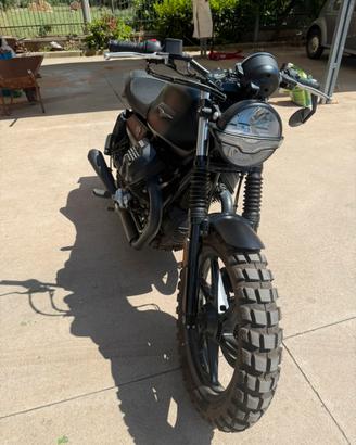 Moto guzzi v7 850