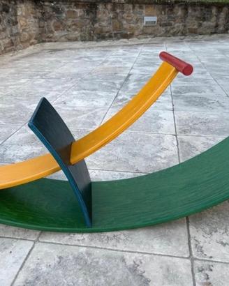 Cavallo a dondolo Hippo, un pezzo di design Fuori