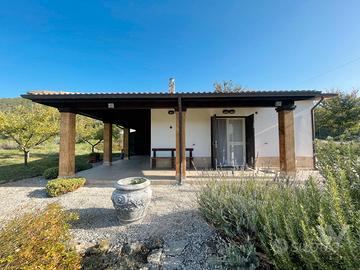 Casetta di campagna - agro di Oratino