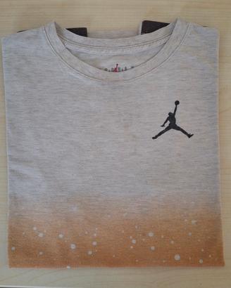 t-shirt grigia con sfumatura arancione - rosssa