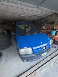 PEUGEOT EXPERT HDI