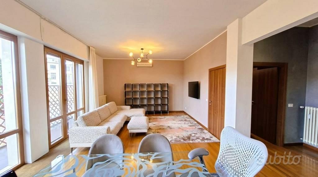 Appartamento di 135 m² con più di 5 locali a Arezz - Vista 5