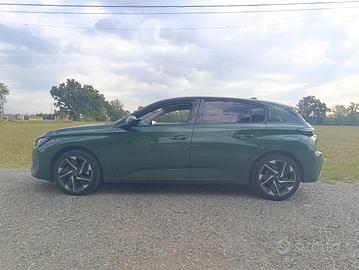 Peugeot 308 allure pack BHDI 130 EAT8
