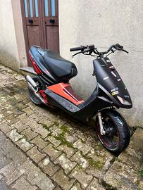 Scooter Aprilia SR