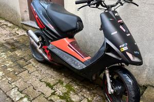 Scooter Aprilia SR