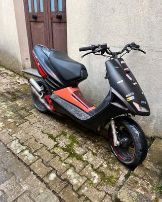 Scooter Aprilia SR
