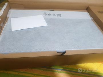 Samsung GALAXY book4