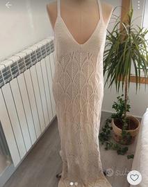 Abito lungo panna crochet stradivarius