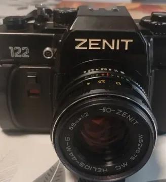 Zenit 122 Reflex Analogica Obiettivo Helios