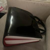 Borsa Carpisa nera bianca e rossa