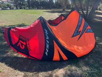 Kite Naish Pivot S26 (2023) 12m (barra opzionale)