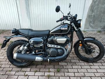 Yamaha SCR  950 - moto 2020