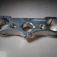 piastra forcella superiore