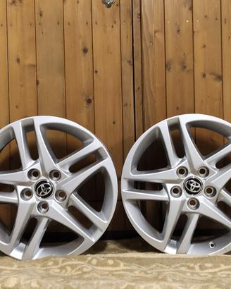 Cerchi in lega Toyota CHR raggio 17