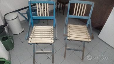 coppia di sedie in legno 