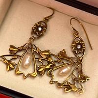 Orecchini artigianali in oro 12 kt con perle