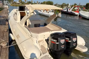 Gommone BSC 100 del 2007 2x300CV Suzuki