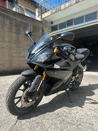 Yamaha YZF R125 2017