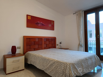 Bilocale arredato monserrato