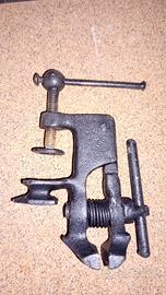 morsa da tavolo antico