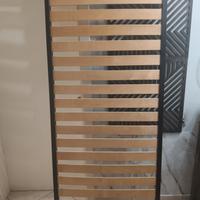 rete singola  con doghe in legno 