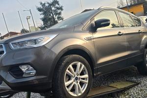 Ford Kuga 2.0 TDCI 120 CV S&S 2WD Titanium
