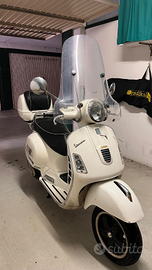 Vespa GTS 300
