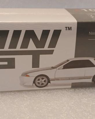 Nissan Skyline GT-R(R32) VeilSide Combact C-I 1/64