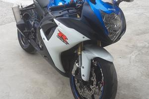 Suzuki GSX R 750 - 2012