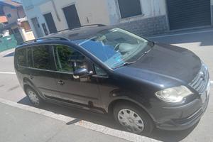 VOLKSWAGEN Touran - 2007 7 posti