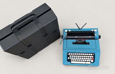 Olivetti Studio 46 azzurra con valigetta originale