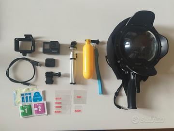 GoPro Hero 7 Black + accessori