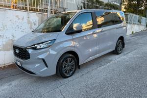 Ford Tourneo Custom 8 posti Titanium