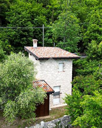 RUSTICO A GARGNANO