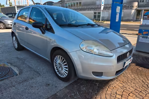 Fiat Grande Punto 1.3 MJT 75 CV 5 porte con 229.00