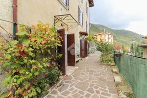 CASA INDIPENDENTE A GARGNANO