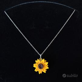 Collana con ciondolo girasole