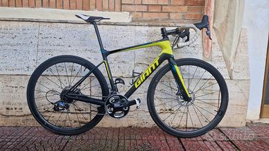 Giant Defy Advanced 0