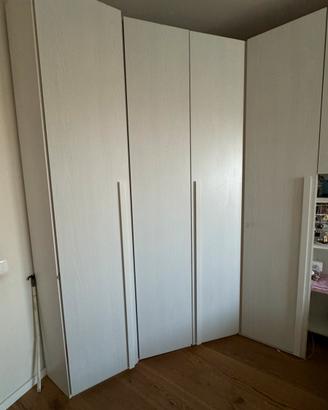 Camera da letto completa - armadi e scrivania