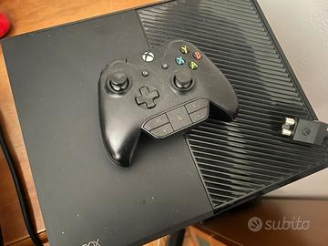 XBOX one 500 Gb con controller