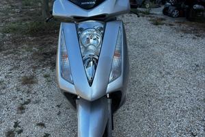 Honda Pantheon 150 - 2003