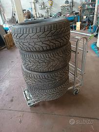 255/55r18